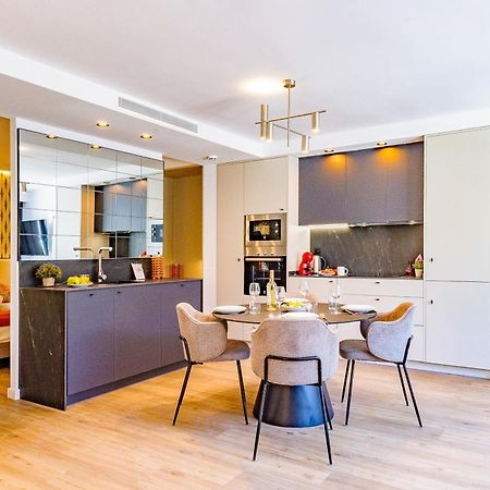 Myflats Premier Suites Аликанте Екстериор снимка