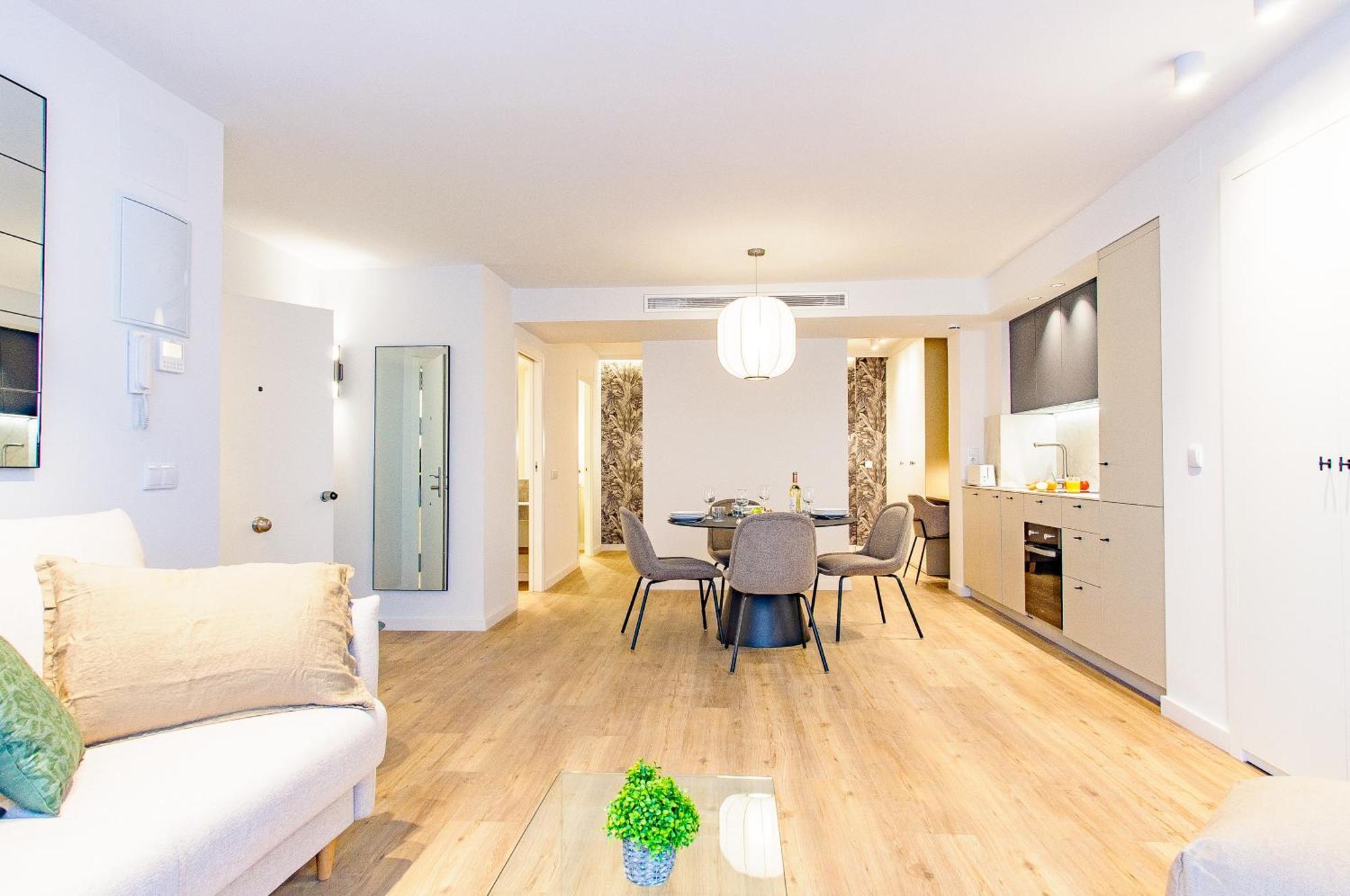 Myflats Premier Suites Аликанте Екстериор снимка