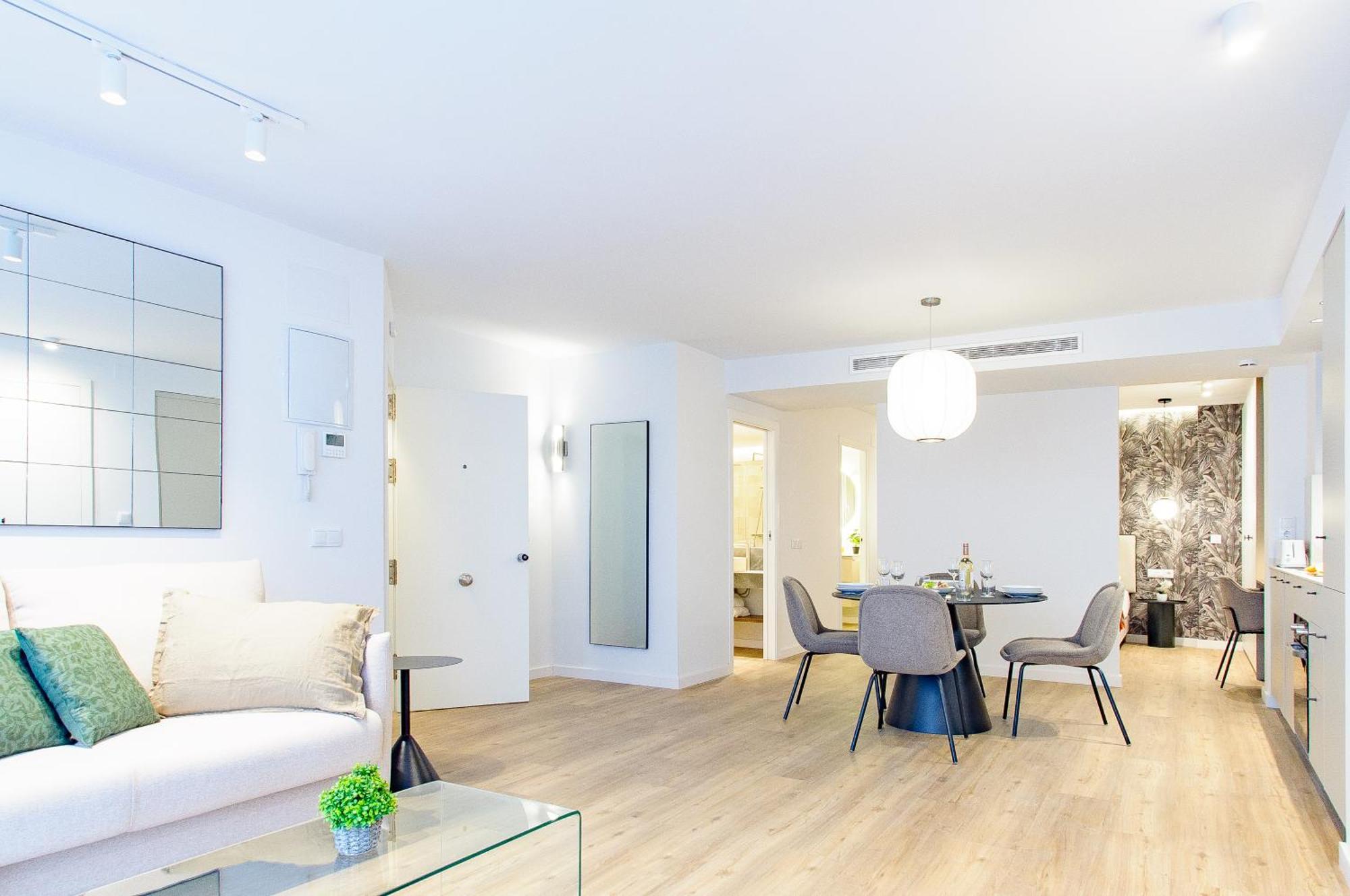 Myflats Premier Suites Аликанте Екстериор снимка