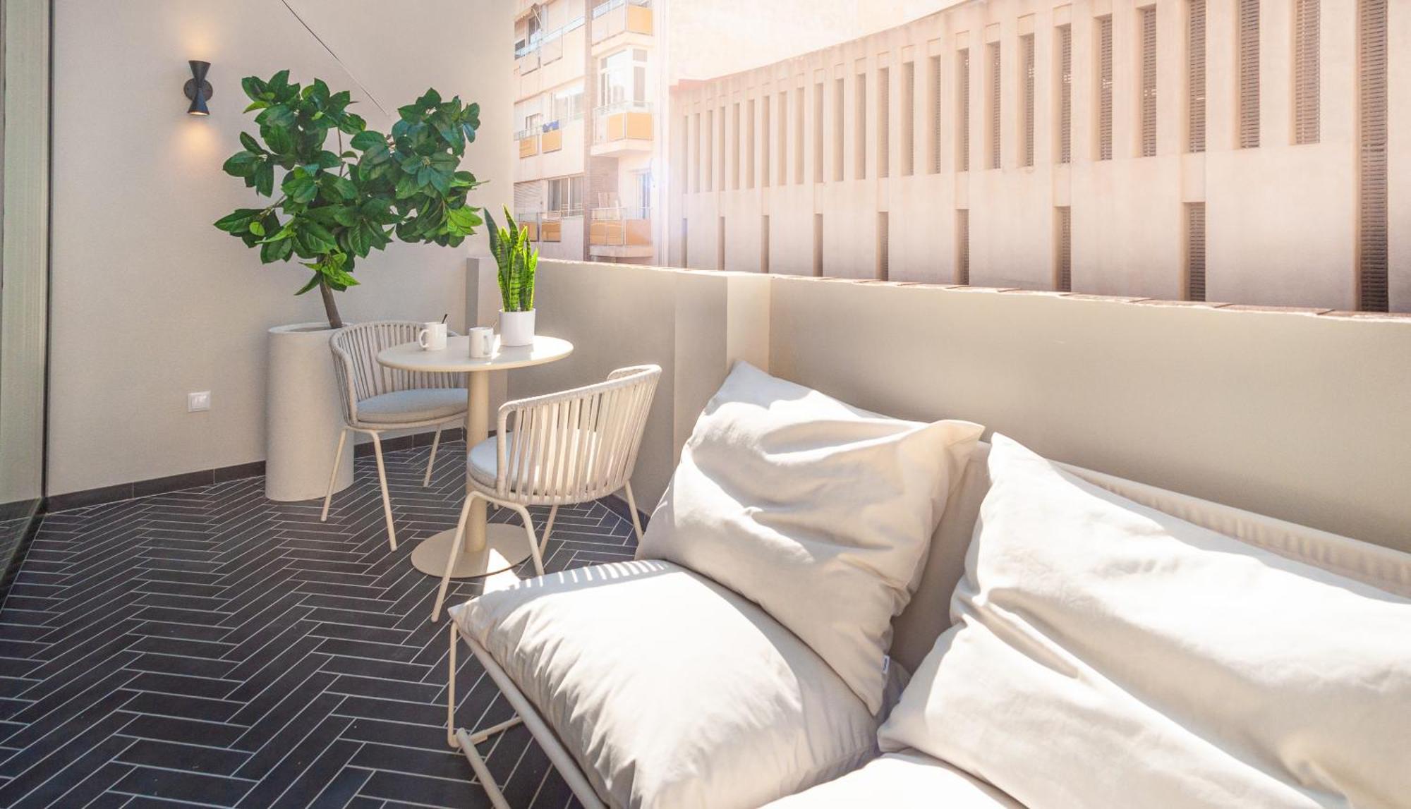 Myflats Premier Suites Аликанте Екстериор снимка