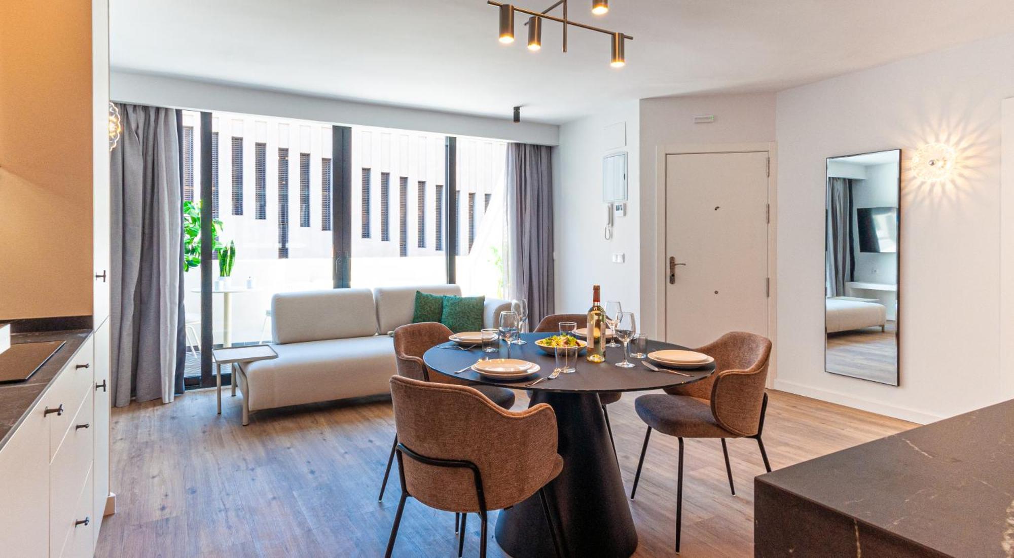 Myflats Premier Suites Аликанте Екстериор снимка