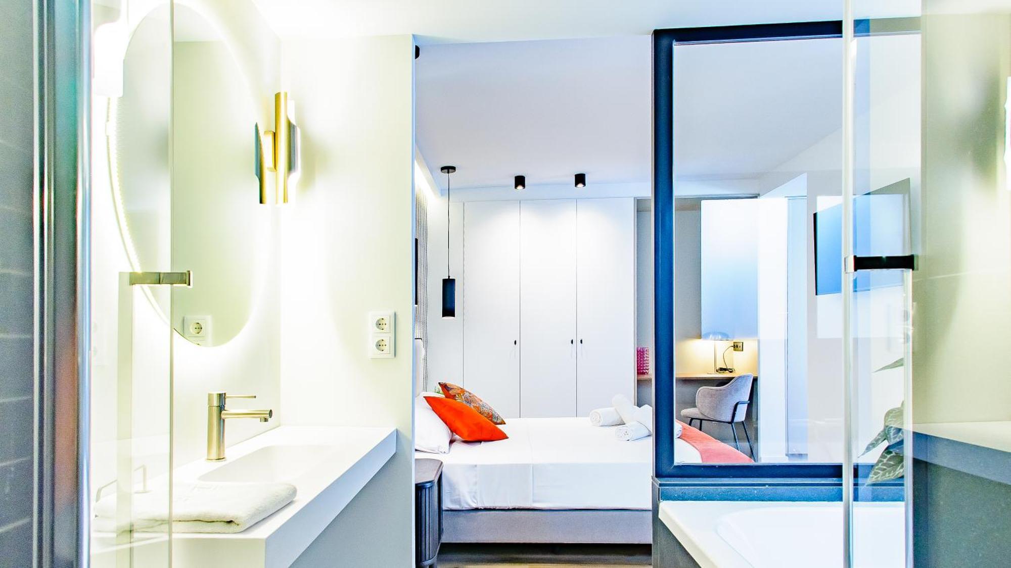 Myflats Premier Suites Аликанте Екстериор снимка